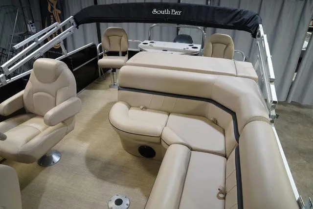 Slide: The Image of South Bay 220FCR 2.75 2016 - 15