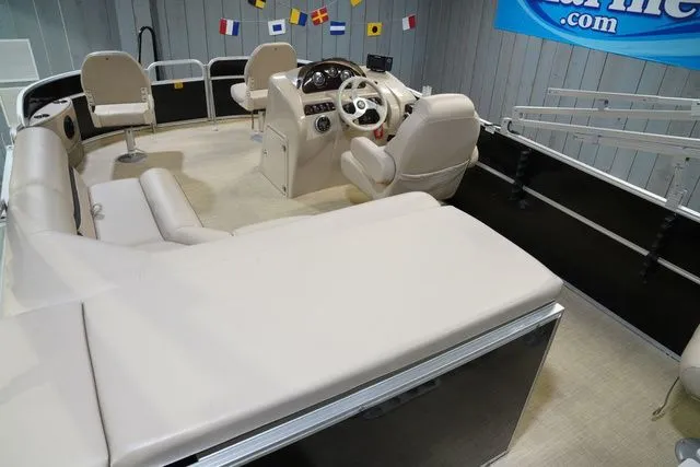 Slide: The Image of South Bay 220FCR 2.75 2016 - 23