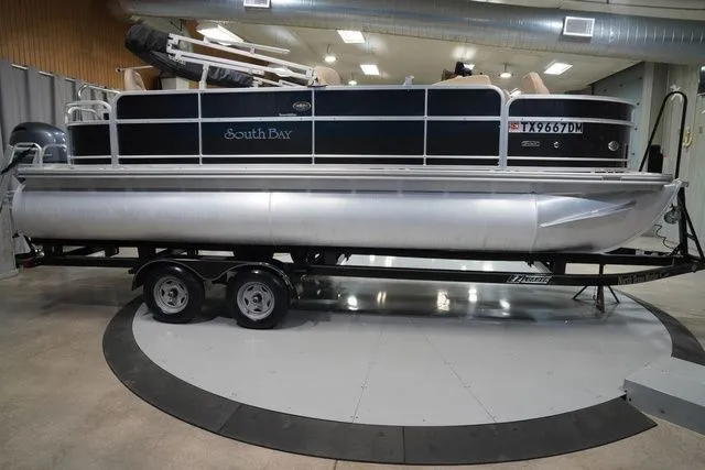 Slide: The Image of South Bay 220FCR 2.75 2016 - 6