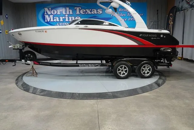 The Image of Four Winns Horizon Series H230 2013 - 1