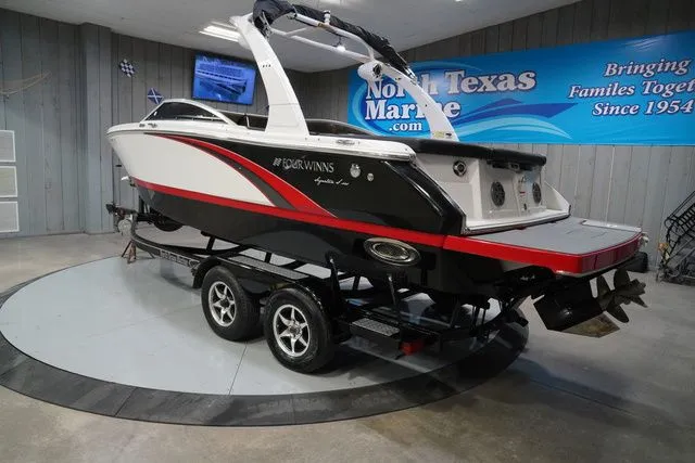 Slide: The Image of Four Winns Horizon Series H230 2013 - 10