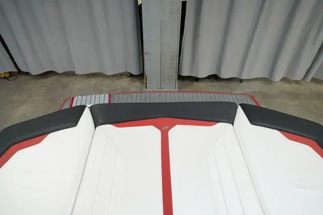 Slide: The Image of Four Winns Horizon Series H230 2013 - 27