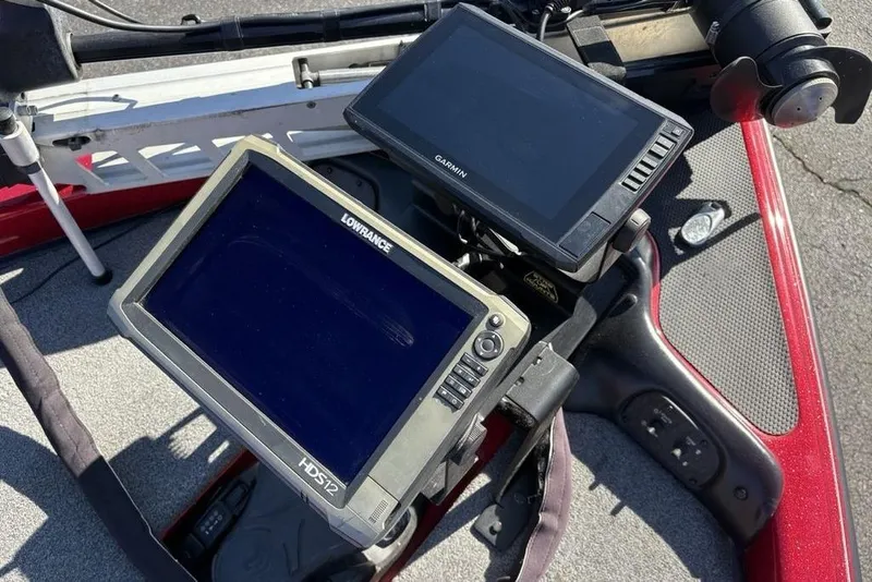 Slide: The Image of Foot pedal control on 2017 Phoenix 919 ProXP boat deck. - 9