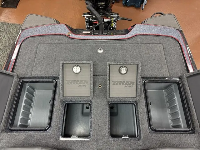 Slide: The Image of Triton 20XP Patriot 2026 - 10