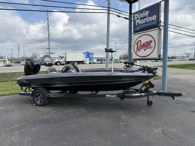 The Image of Triton 18TRX 2026 - 1