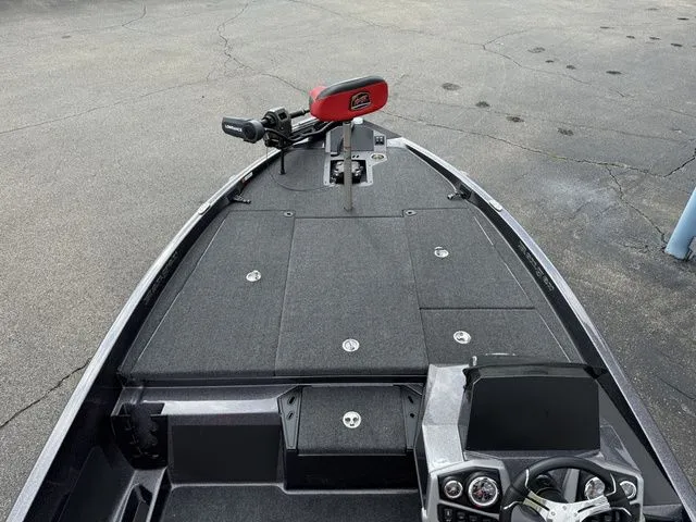 Slide: The Image of Ranger Z185 2026 - 4