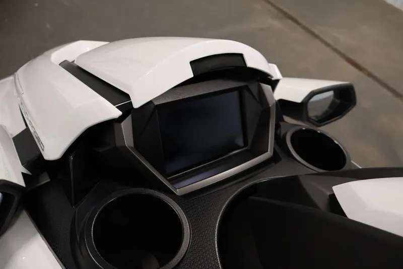 Slide: The Image of 2026 Yamaha WaveRunner FX Cruiser SVHO dashboard with sleek design and modern controls. - 18