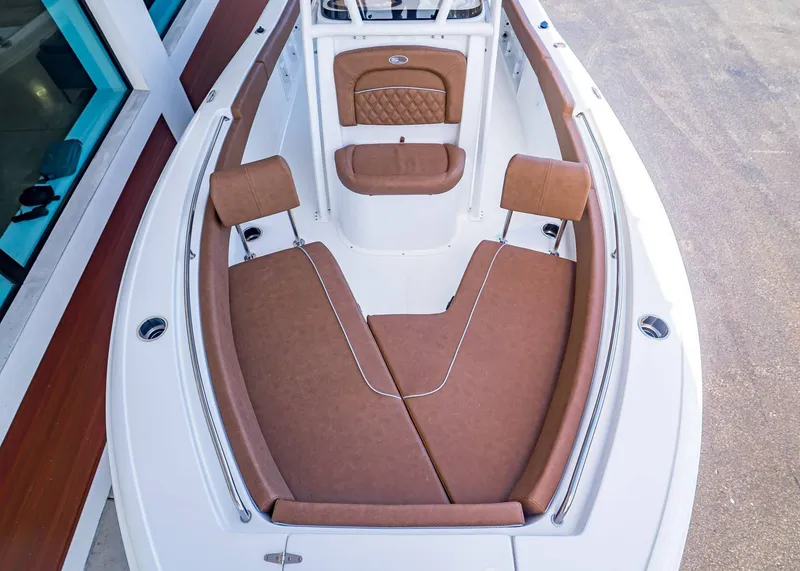 Slide: The Image of Sea Hunt Ultra 219 2026 - 21