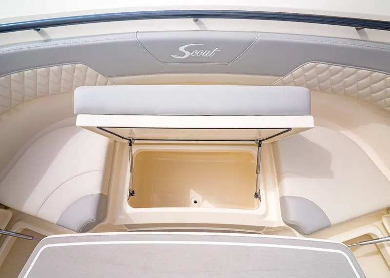 Slide: The Image of Scout 377 LXF 2026 - 27