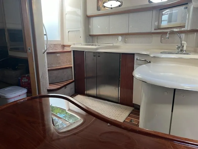 Slide: The Image of Sea Ray 450 Sundancer 1995 - 57