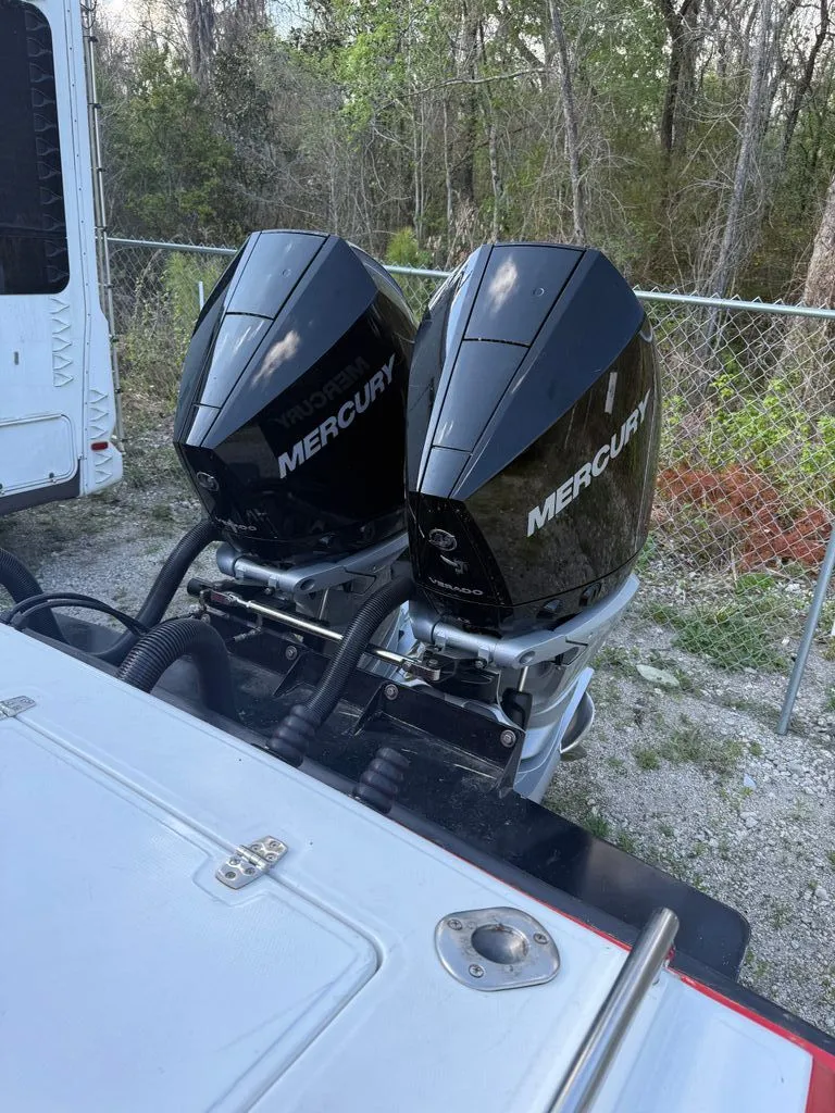 Slide: The Image of Chris-Craft Scorpion 1986 - 3