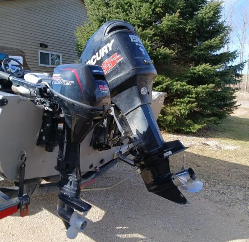 Slide: The Image of Crestliner 1850 Fish Hawk 2013 - 6