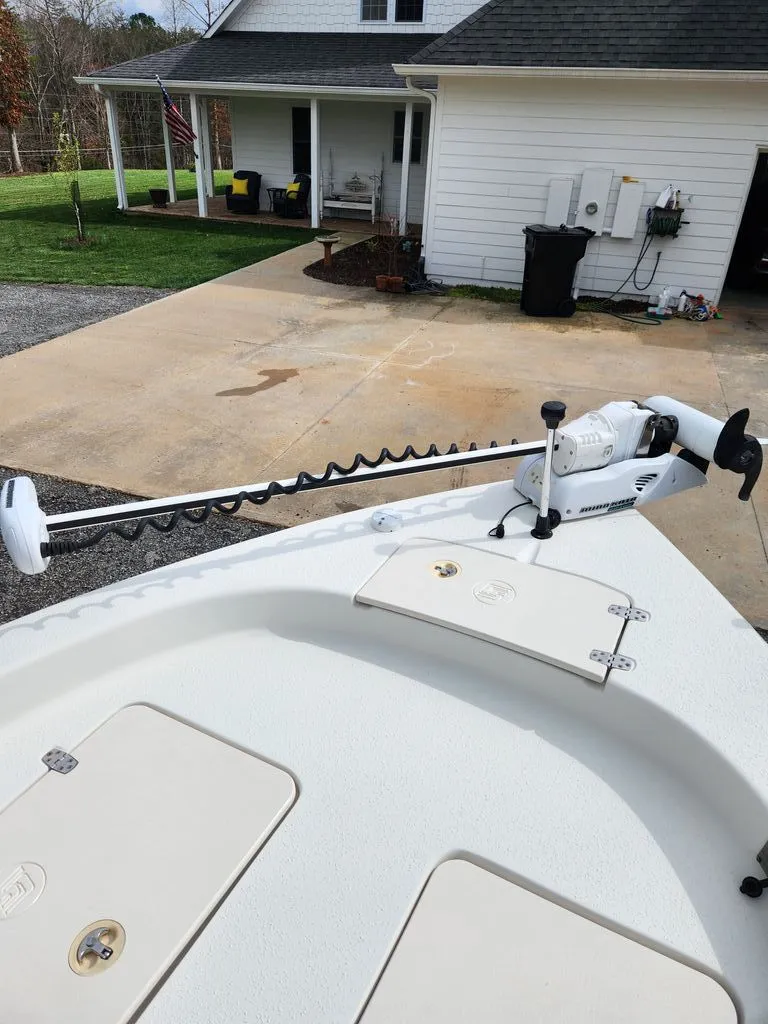 Slide: The Image of Carolina 21 Sea Skiff 2017 - 10