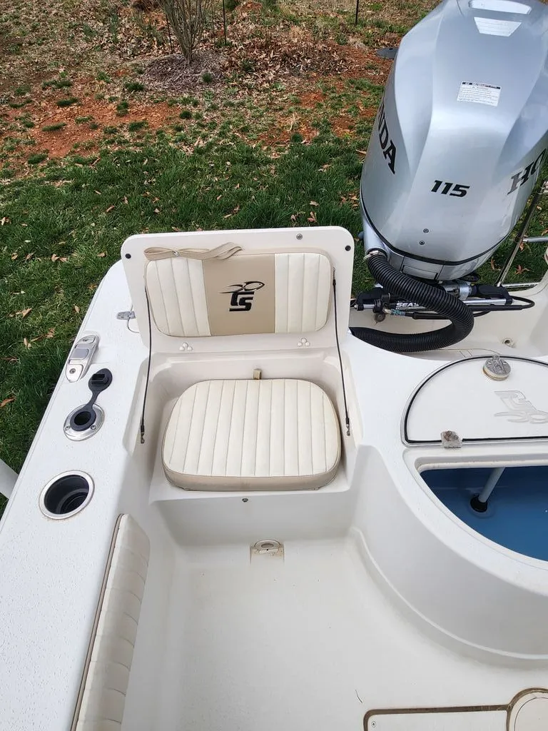 Slide: The Image of Carolina 21 Sea Skiff 2017 - 11