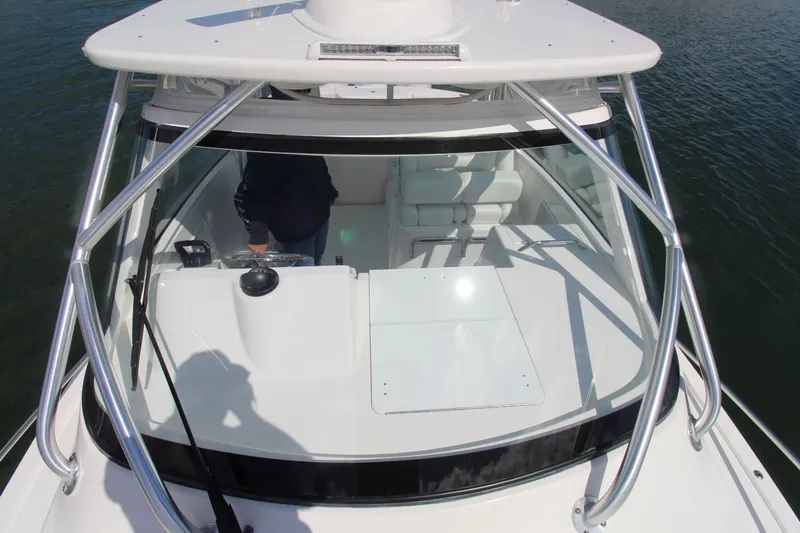 Slide: The Image of Albemarle 30 Express 2022 - 12