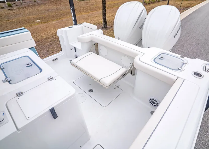 Slide: The Image of Sea Hunt Gamefish 28 Coffin Box 2026 - 11