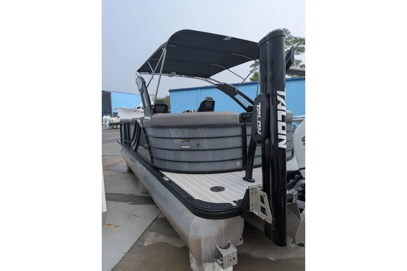 Slide: The Image of 2022 South Bay 525 RS pontoon boat with canopy and Talon anchor system. - 18
