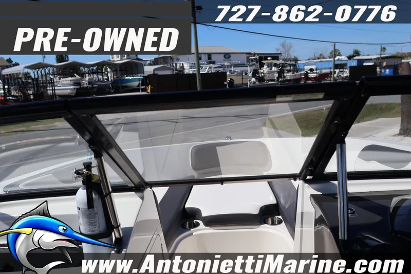 Slide: The Image of Pre-owned 2020 Bayliner VR5 Bowrider OB for sale at Antonietti Marine. - 20