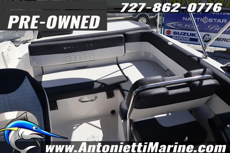 Slide: The Image of Pre-owned 2020 Bayliner VR5 Bowrider OB interior, featuring comfortable seating and modern design. - 21