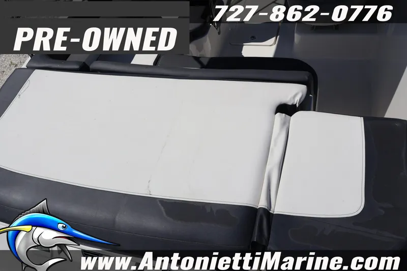 Slide: The Image of Pre-owned 2020 Bayliner VR5 Bowrider OB boat seat with contact details. - 8