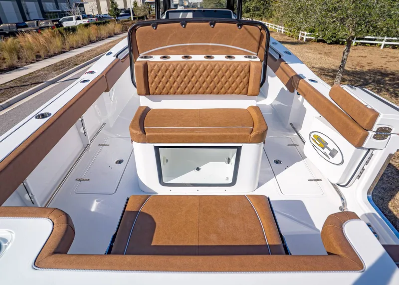 Slide: The Image of Sea Hunt Gamefish 27 Coffin Box 2026 - 10