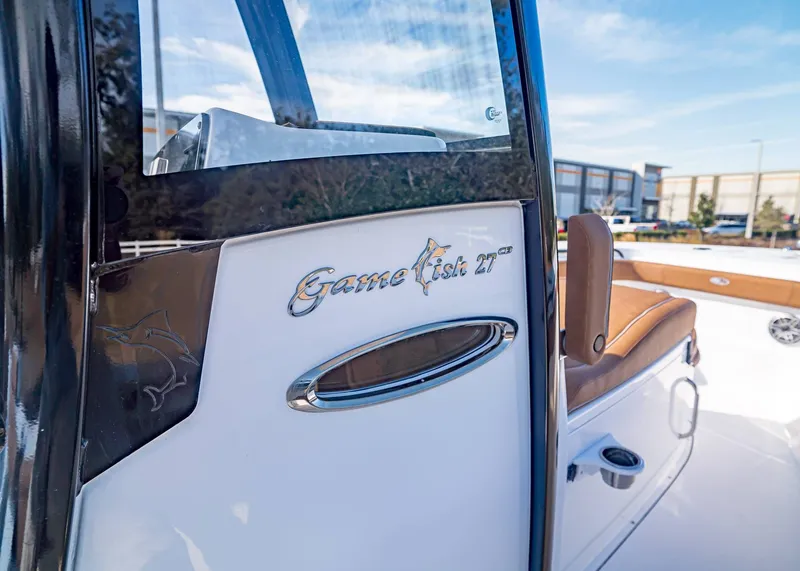 Slide: The Image of Sea Hunt Gamefish 27 Coffin Box 2026 - 14