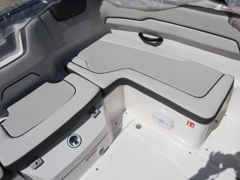 Slide: The Image of Interior of Yamaha SX190 boat, 2026 model, featuring gray upholstery. - 21