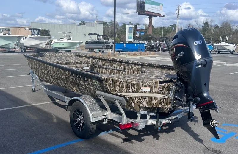 Slide: The Image of Avid 18 Commander 2026 - 6