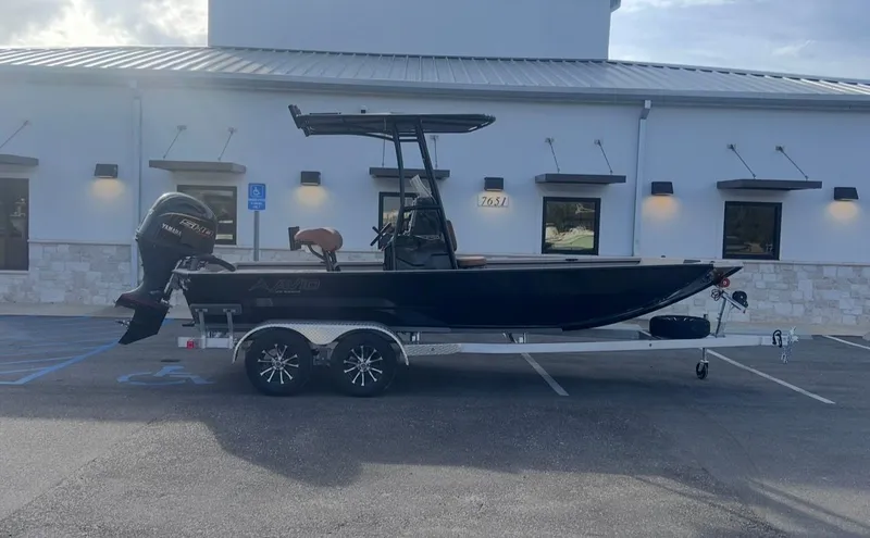 The Image of Avid 20CC Rogue 2026 - 1