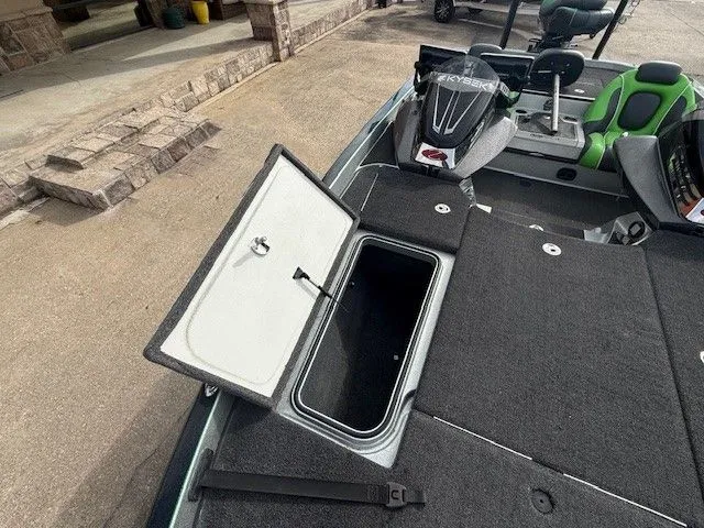 Slide: The Image of Ranger Z520 Comanche 2018 - 23