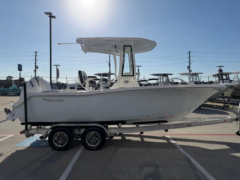 Slide: The Image of Tidewater 220 LXF 2026 - 7