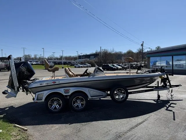 Slide: The Image of Ranger Z520R Ultra 2026 - 14