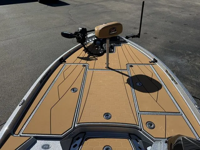 Slide: The Image of Ranger Z520R Ultra 2026 - 4