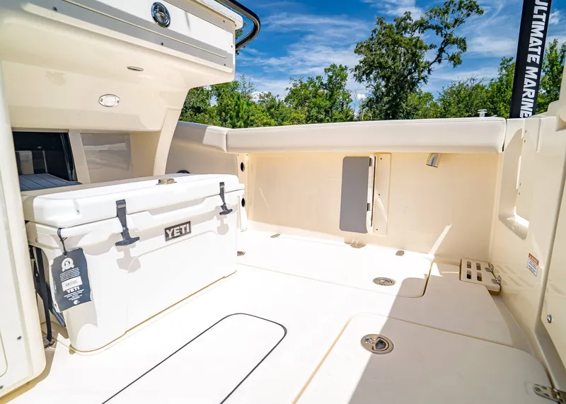 Slide: The Image of Scout 260 LXF 2026 - 13