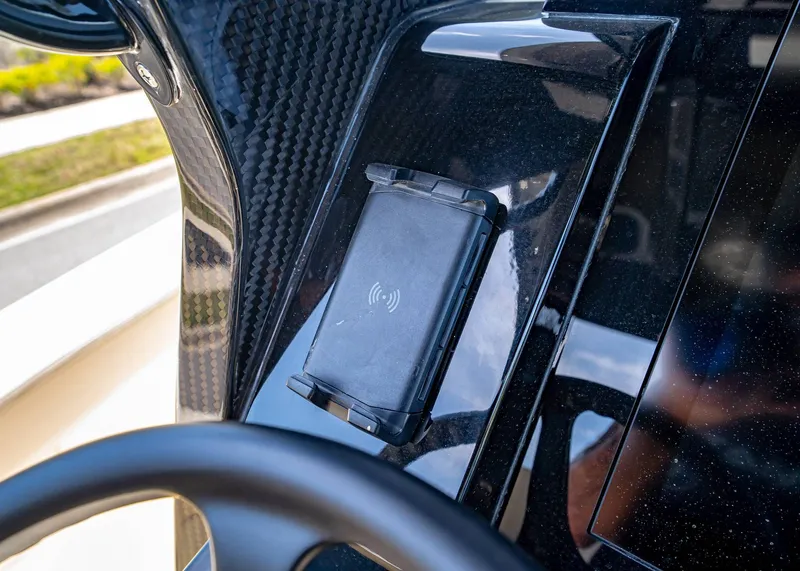 Slide: The Image of Scout 260 LXF 2026 - 19