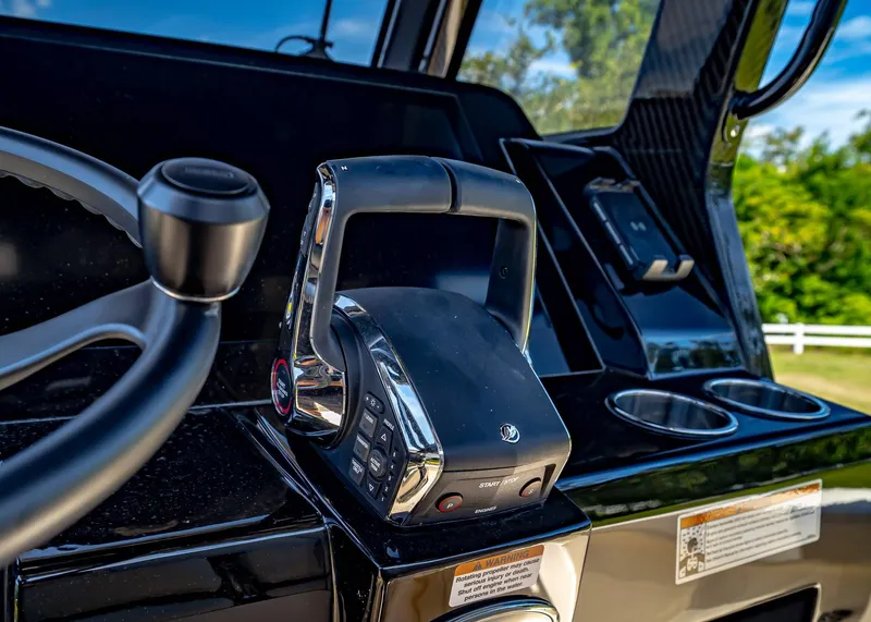 Slide: The Image of Scout 260 LXF 2026 - 20