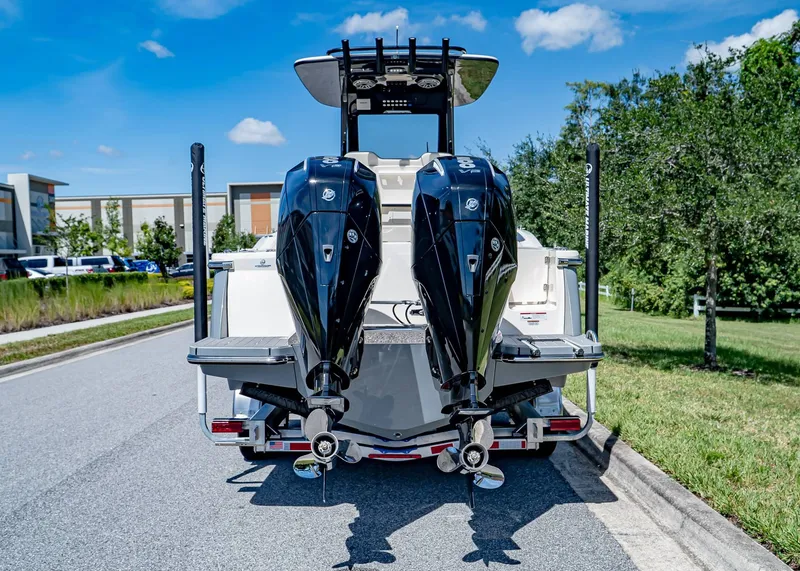 Slide: The Image of Scout 260 LXF 2026 - 4