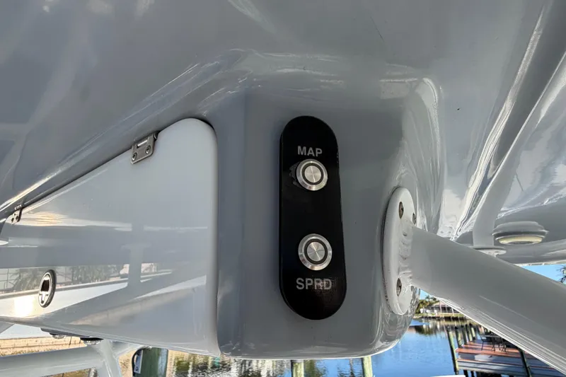 Slide: The Image of 2022 Glasstream 328 Pro-XS boat interior with MAP and SPRE buttons. - 38