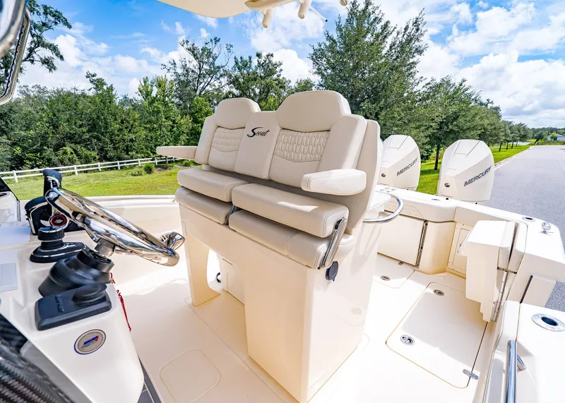 Slide: The Image of Scout 288 LXF 2026 - 21