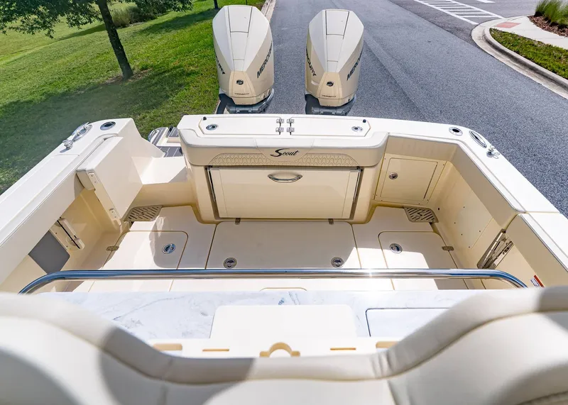 Slide: The Image of Scout 288 LXF 2026 - 7