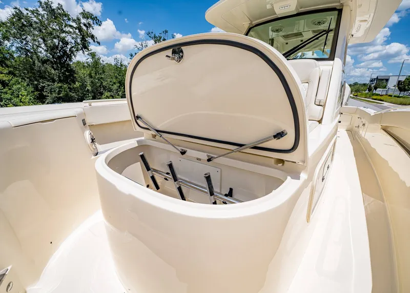 Slide: The Image of Scout 357 LXF 2026 - 43