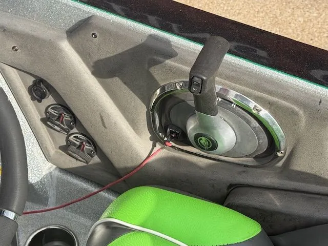 Slide: The Image of Ranger Z520 Comanche 2018 - 18