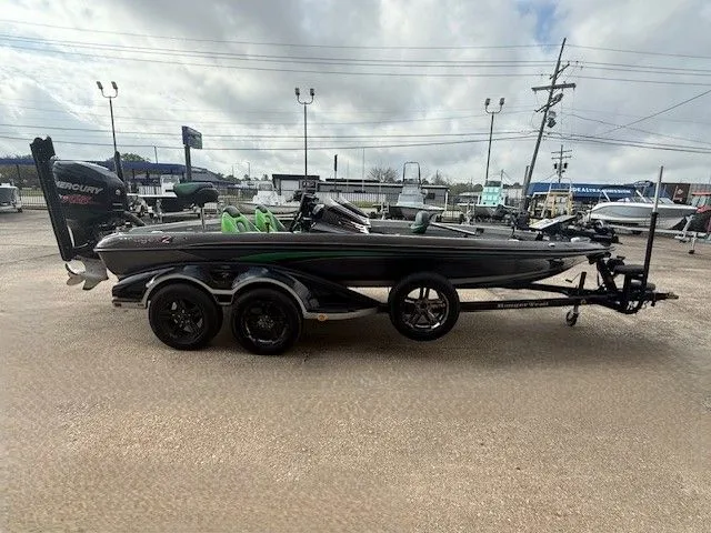 Slide: The Image of Ranger Z520 Comanche 2018 - 6