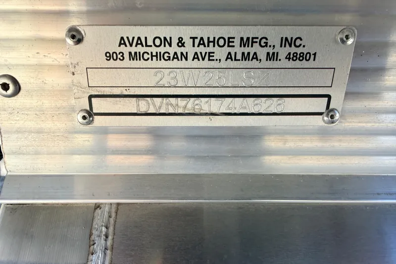 Slide: The Image of Metal identification plate for Avalon 2585 LSZ Quad Lounger, 2026 model, by Avalon & Tahoe Mfg. - 27