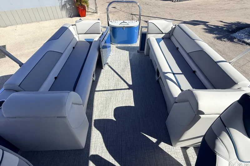 Slide: The Image of 2026 Avalon 2385 Venture 85 Quad Lounger interior with spacious seating and modern design. - 19