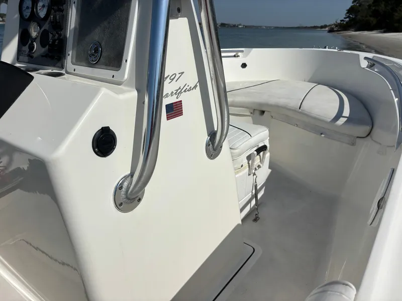 Slide: The Image of Pioneer 197 Sportfish 2007 - 15