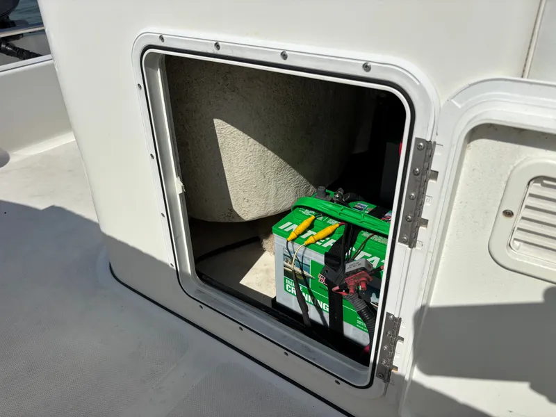 Slide: The Image of Pioneer 197 Sportfish 2007 - 19