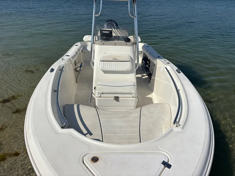 Slide: The Image of Pioneer 197 Sportfish 2007 - 5