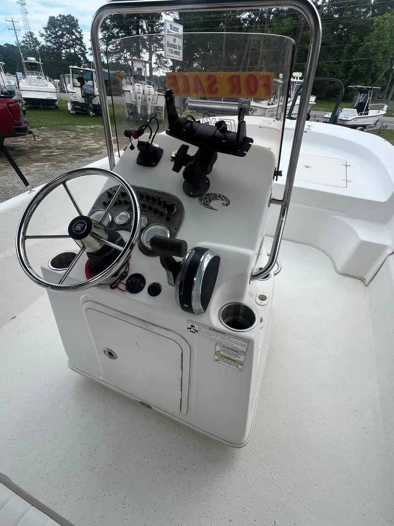 Slide: The Image of 2015 Carolina Skiff 218 DLV console, for sale. - 10