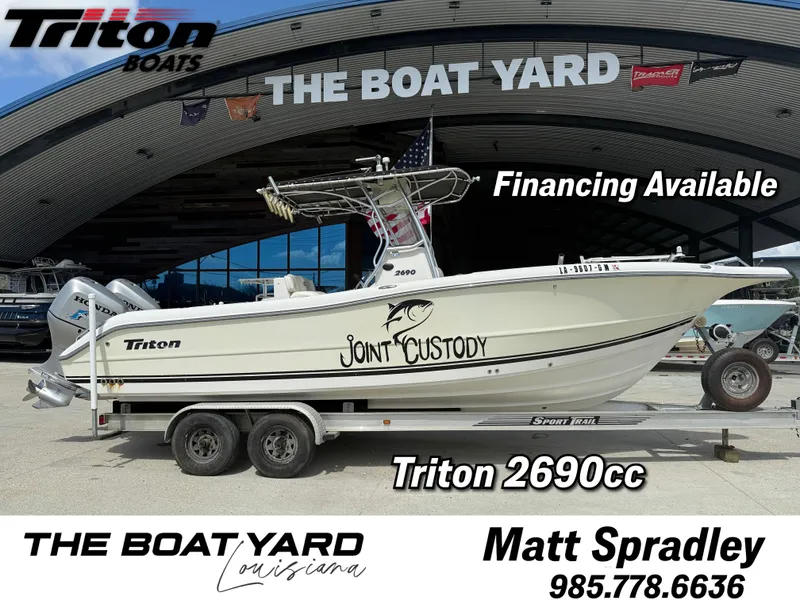 The Image of Triton 2690 Walkaround 2006 - 1